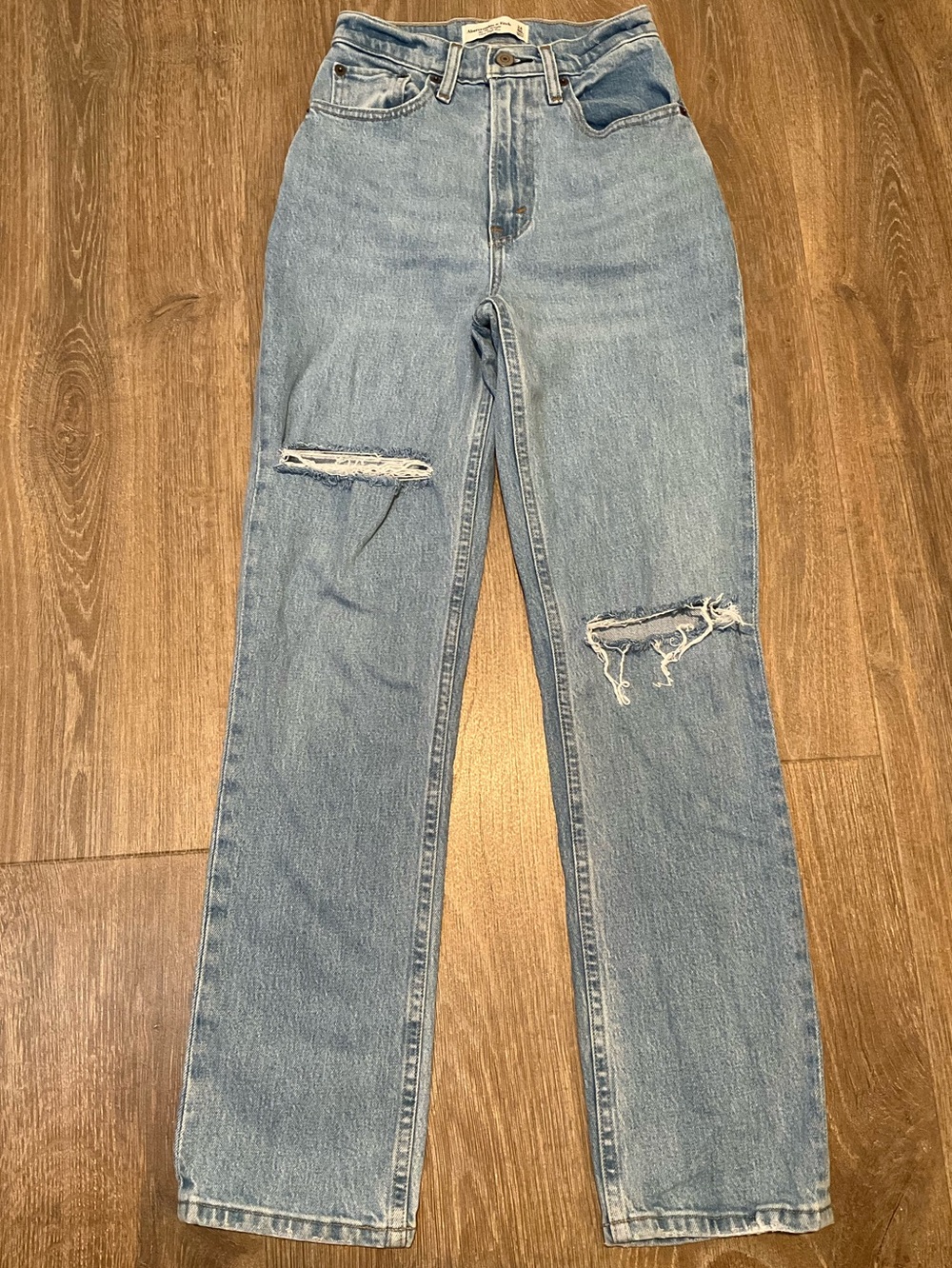 Abercrombie the 90’s straight ultra high rise 00/24 short